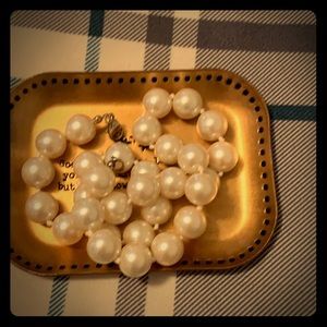 Pearl necklace